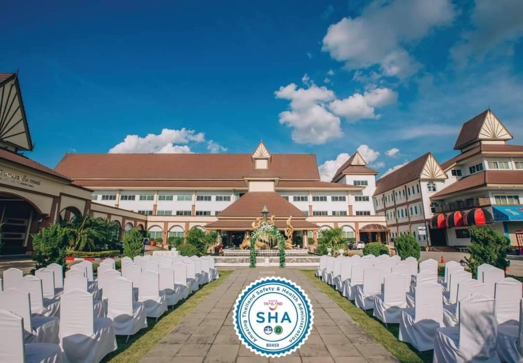 Major Grand Hotel Chum Phae Экстерьер фото
