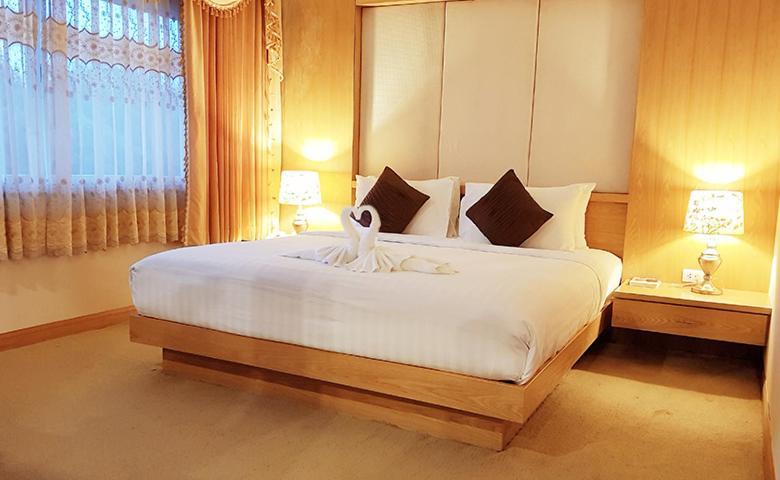 Major Grand Hotel Chum Phae Экстерьер фото
