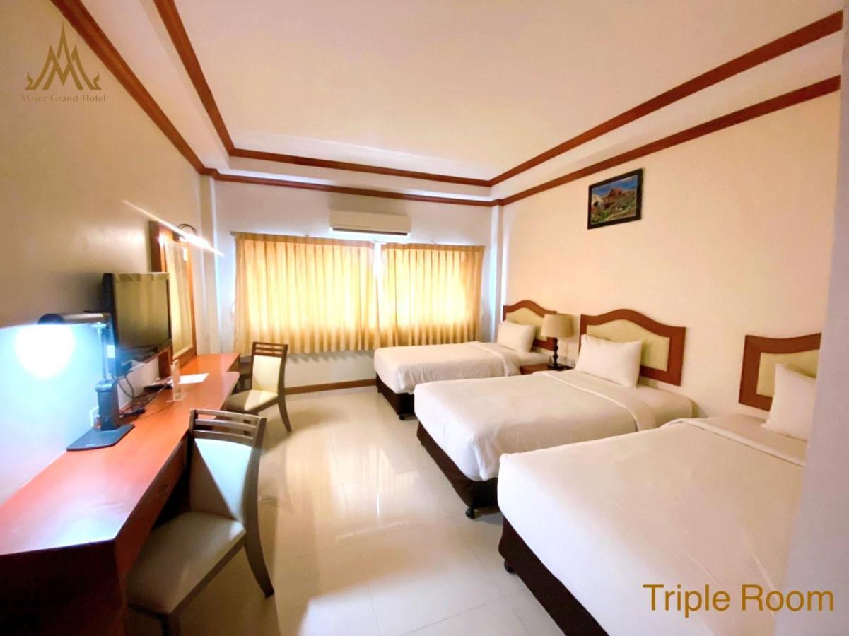 Major Grand Hotel Chum Phae Экстерьер фото